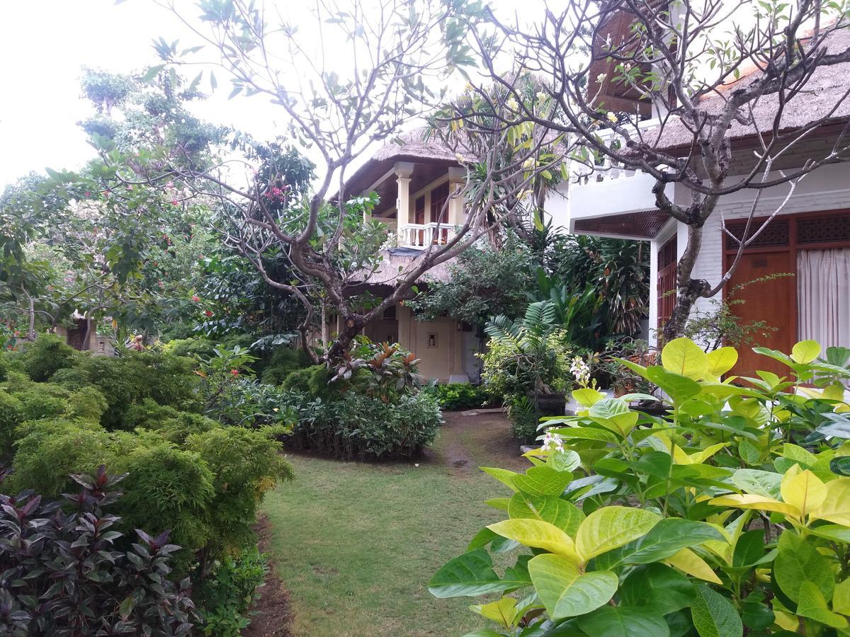 The Sari Beach Legian  Exterior photo