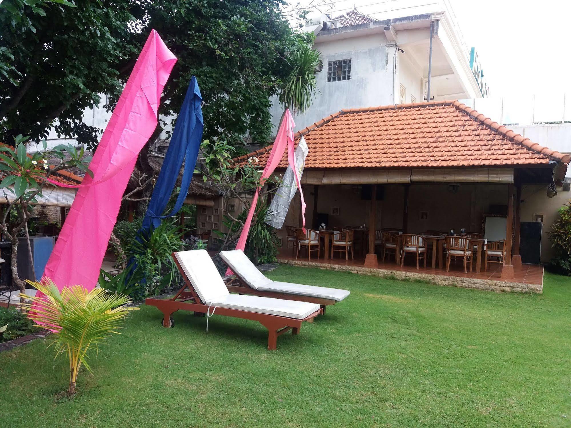 The Sari Beach Legian  Exterior photo